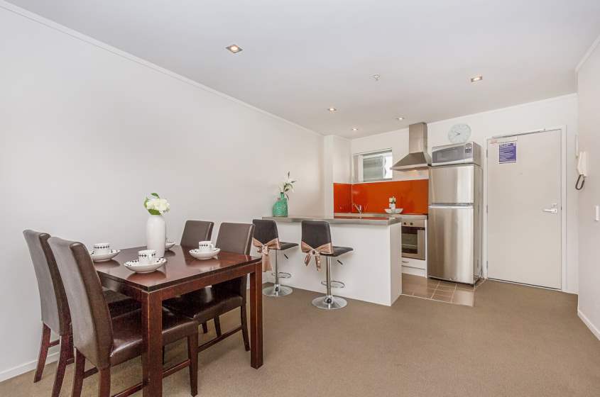 CITY CENTRE - 2 Bedroom Fully Furnished photo