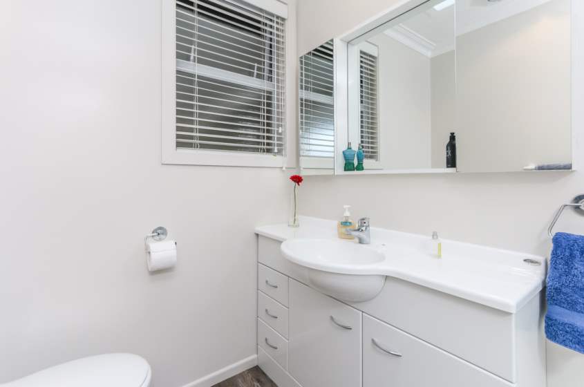 ELLERSLIE - Hawthorne Place 3 Bedroom one level  Unit  photo