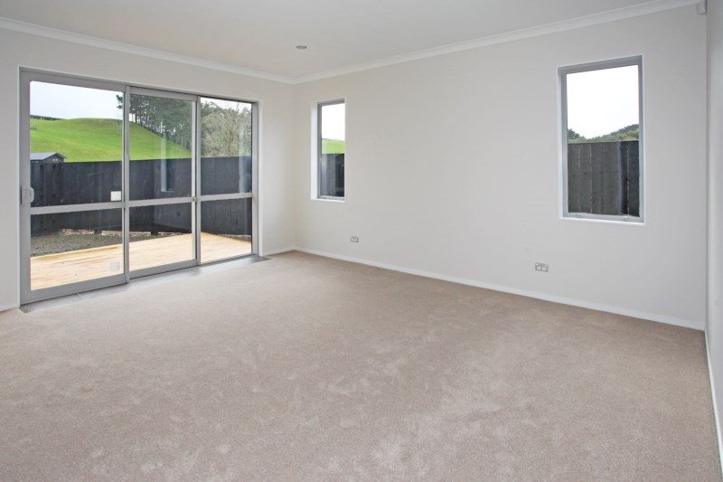 Pukekohe - Brand New! 4 Bedrooms - 3 Bathrooms photo