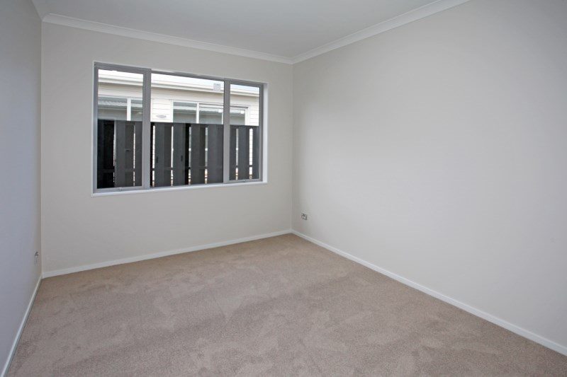 Pukekohe - Brand New! 4 Bedrooms - 3 Bathrooms photo