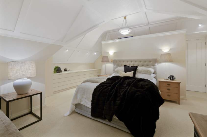 ST HELIERS - Location, Privacy, & Water View  photo