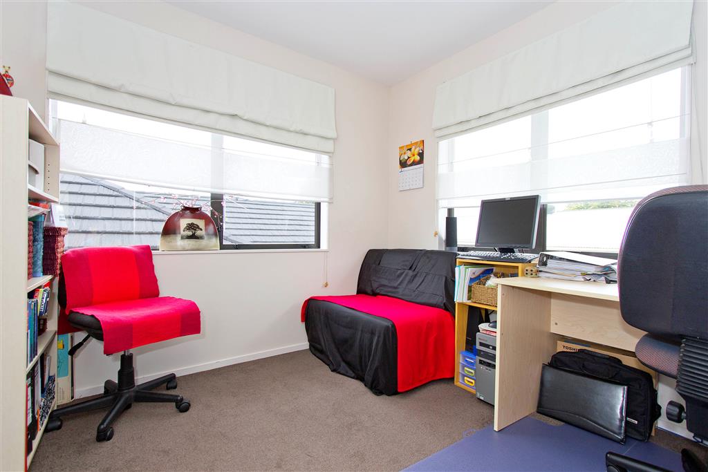 GLENDOWIE - 4 Bedoom Home Zone for Glendowie College photo