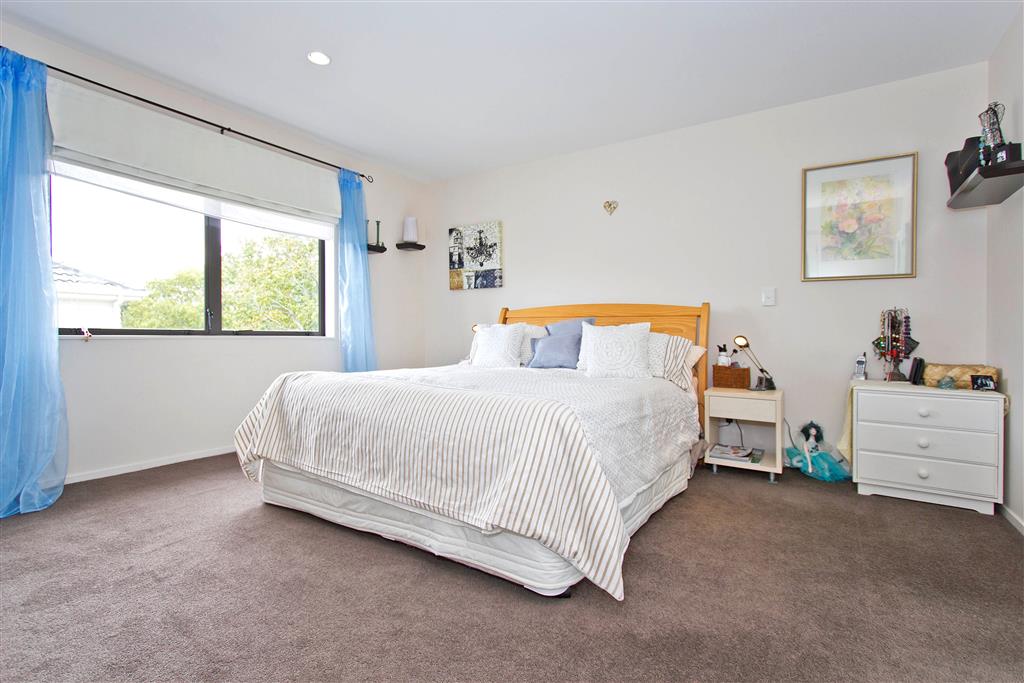 GLENDOWIE - 4 Bedoom Home Zone for Glendowie College photo