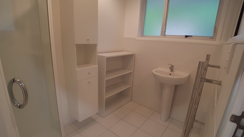 St HELIERS Hampton Drive spacious 2 bedroom townhouse north facing photo