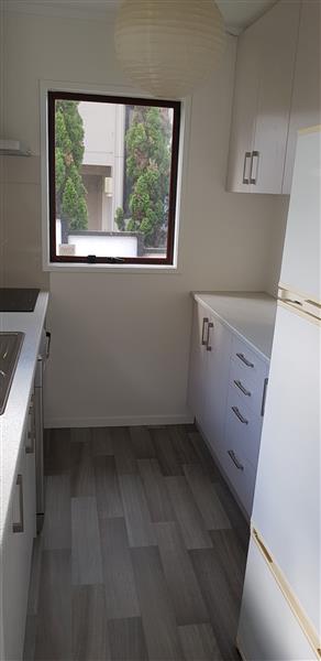 ELLERSLIE - 3 brm Townhouse - Great Locations photo