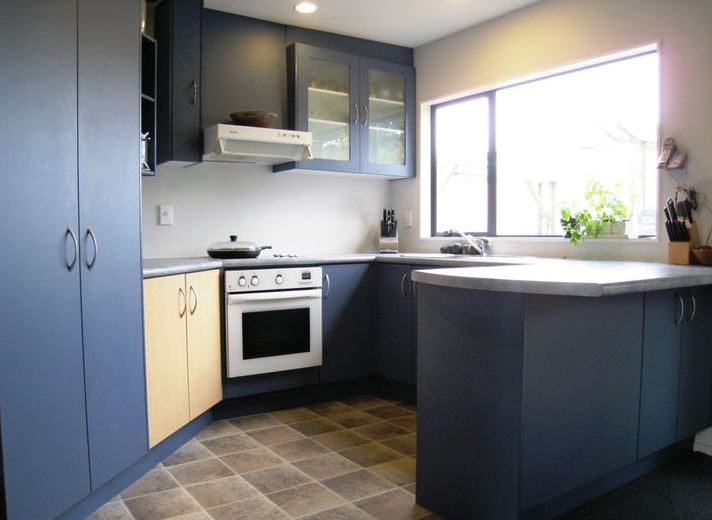 ELLERSLIE - 3 Bedroom House in a good location photo