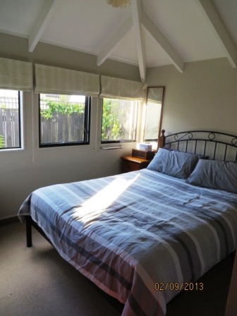 ST HELIERS -  West Tamaki Road  Two Bedroom Townhouse with Healthy Homes Compliance  A Real Gem photo