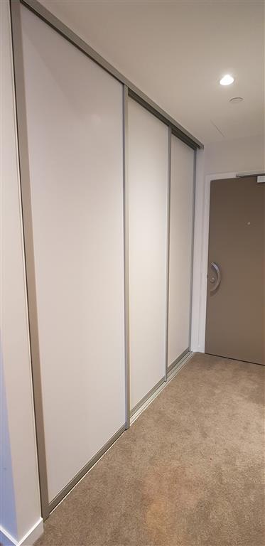 GRAFTON - Spacious Furnished One Bedroom Apartment With A Carpark photo