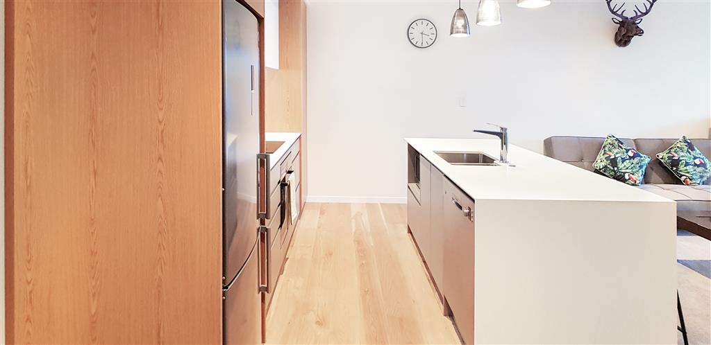 GRAFTON - Spacious Furnished One Bedroom Apartment With A Carpark photo