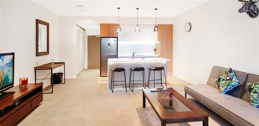 GRAFTON - Spacious Furnished One Bedroom Apartment With A Carpark photo