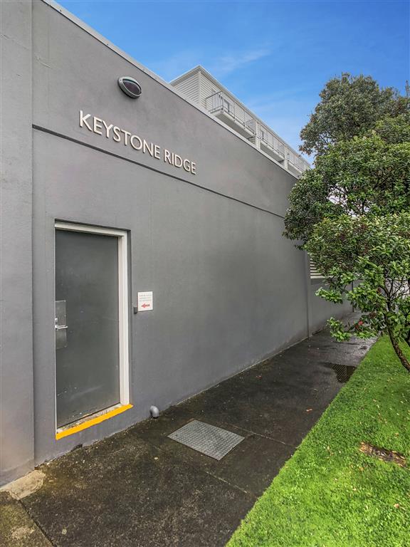 2T/3 Keystone Ave - Location! photo