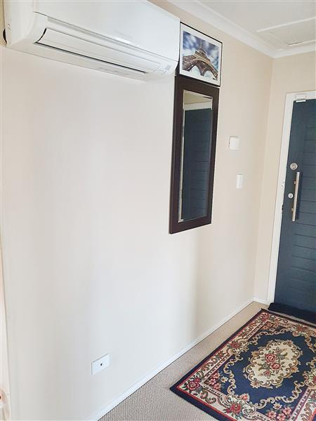 Papakura - Stand Alone 2 Bedroom House photo