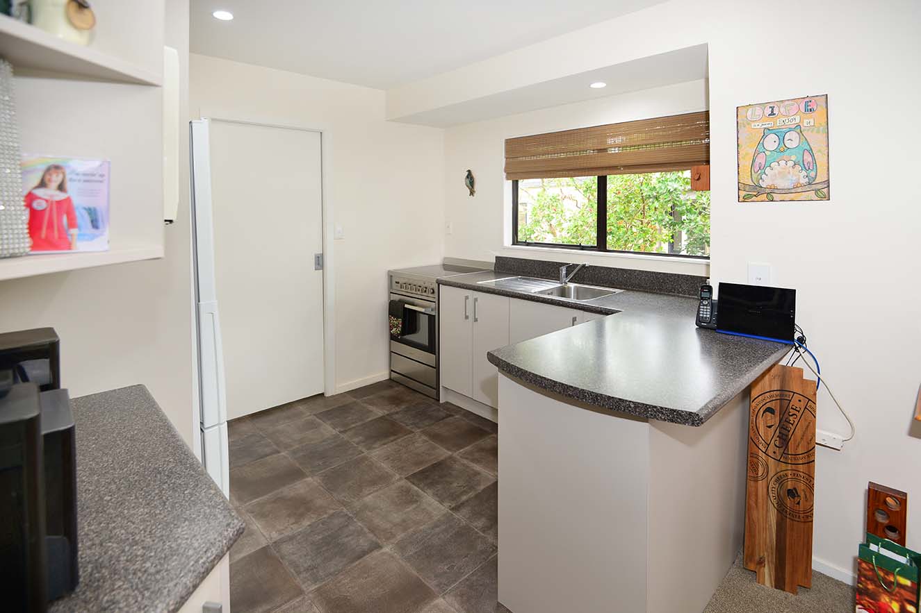 TOTARA VALE - 4 Bedooms With 2 Bathroom Family Home photo