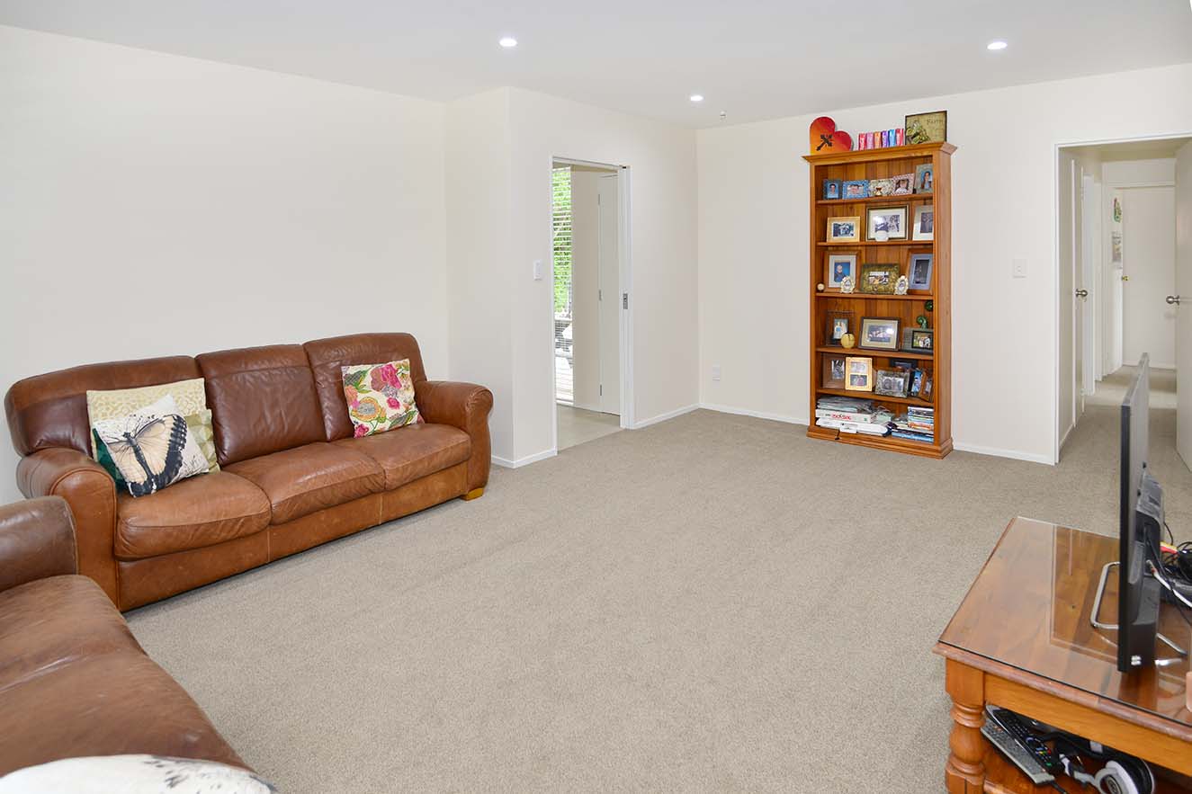 TOTARA VALE - 4 Bedooms With 2 Bathroom Family Home photo