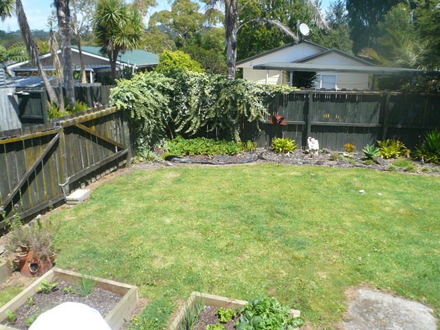 Glen Eden. Look No Further. photo