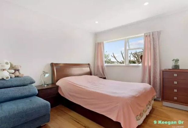 MASSEY - A Large Family Home photo