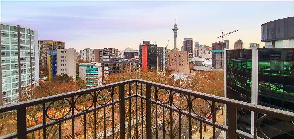 City Studio apartment, Convenient and Secure photo