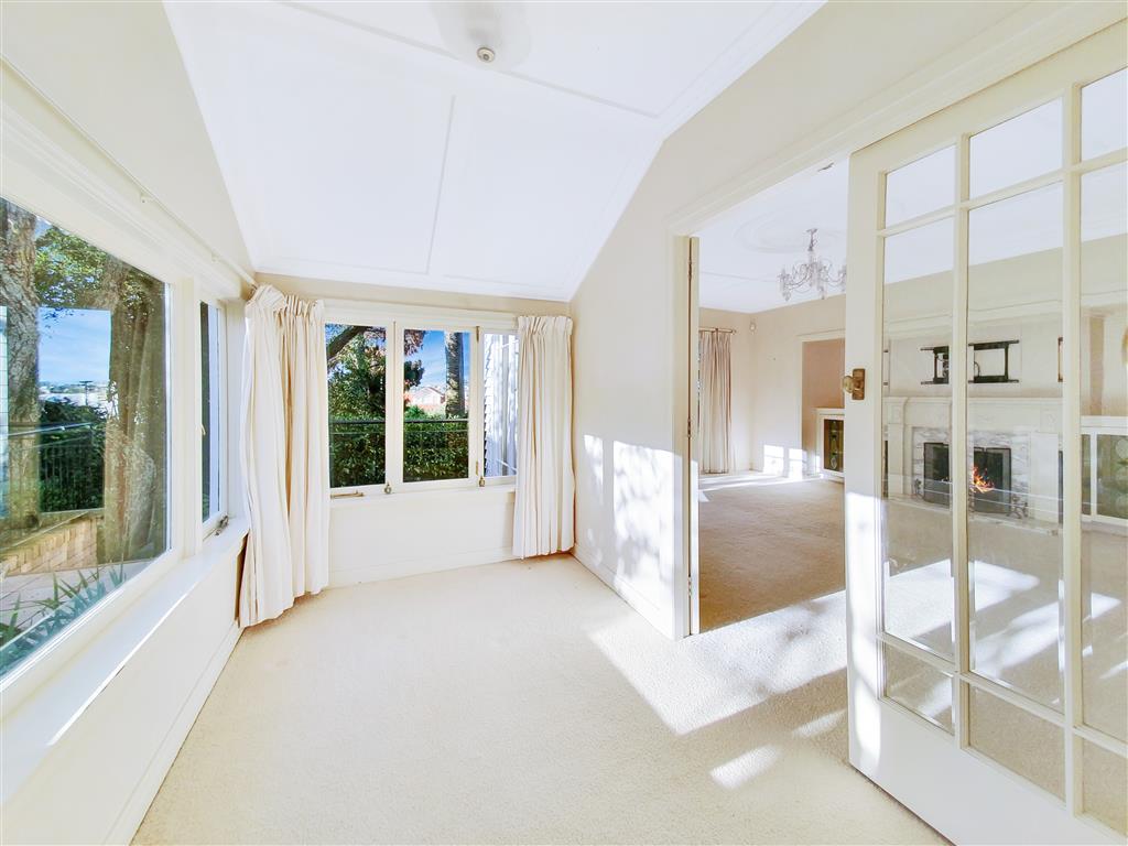 ST HELIERS - Location, Privacy, & Water View  photo