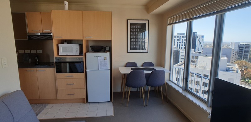 PENTHOUSE - 2 Bedrooms, Unfurnished, CAR PARK Included photo