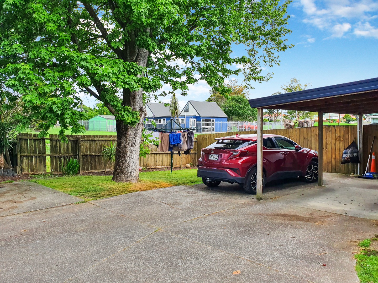 Manurewa - 3 Bedrooms with Fully Fenced Yard photo