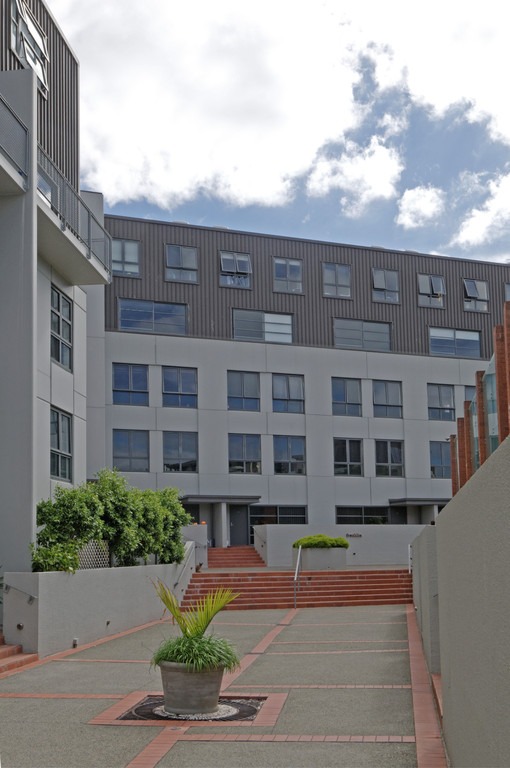 Hudson Brown - One Bedroom photo