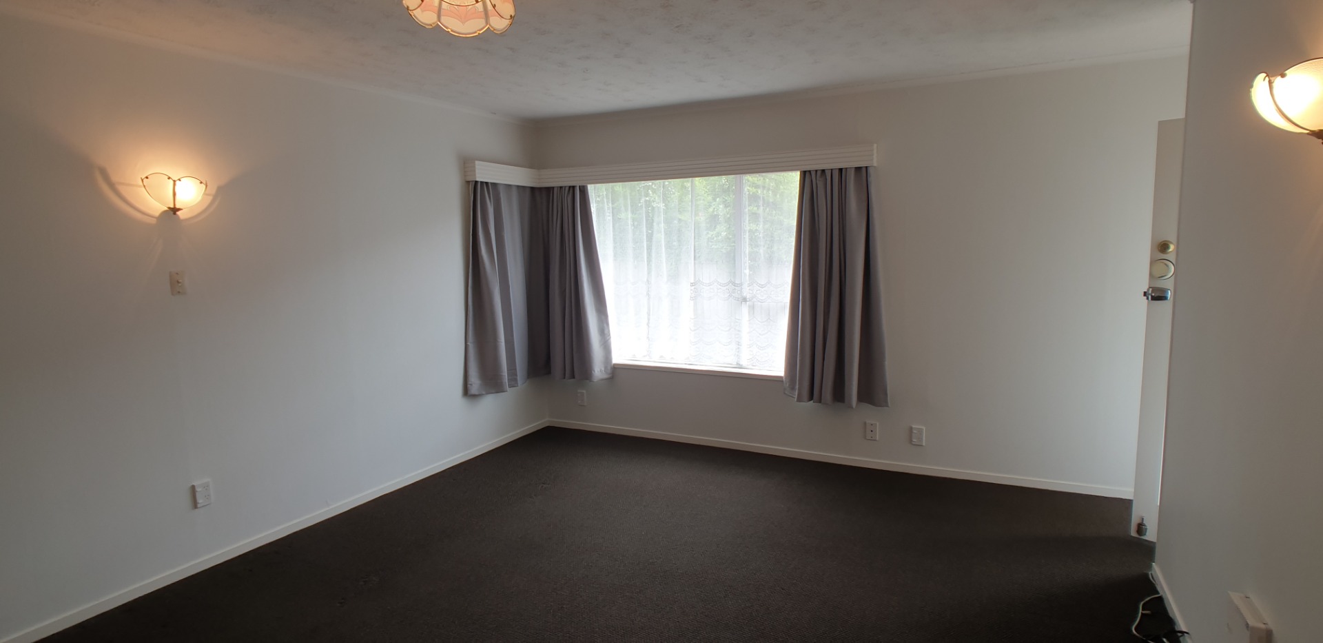 9/336 ONEHUNGA MALL - Great Location/Handy to Airport photo