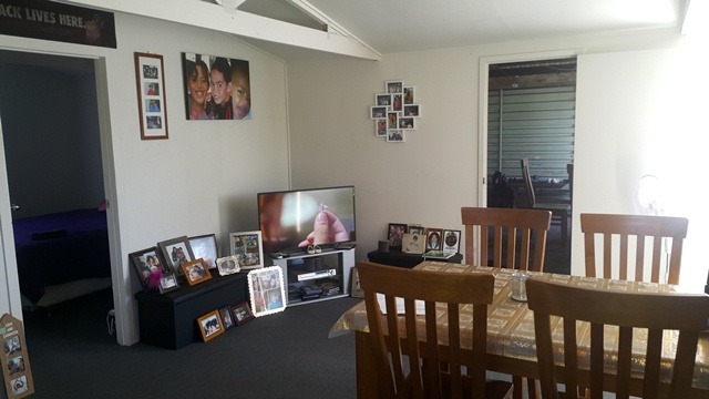 Manurewa - 2 bedroom Flat - Single Garage + 1 Off Street Park photo