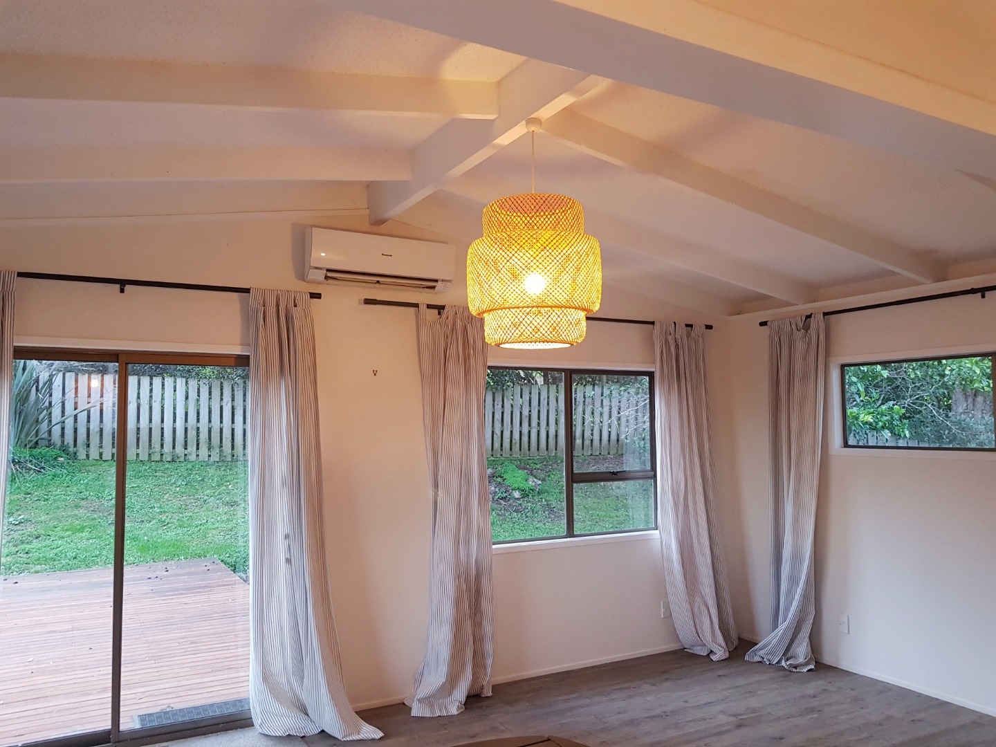 Ostend 3 bedroom / 2 bathroom $730 p/w photo