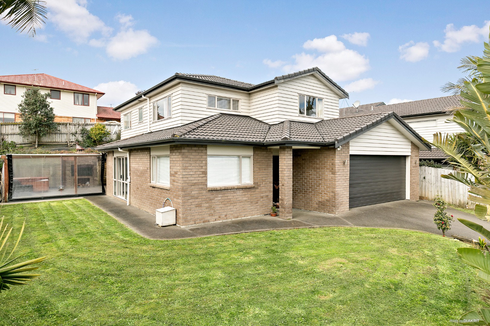 Sunny 5 bedroom family home +2.5 toilet photo