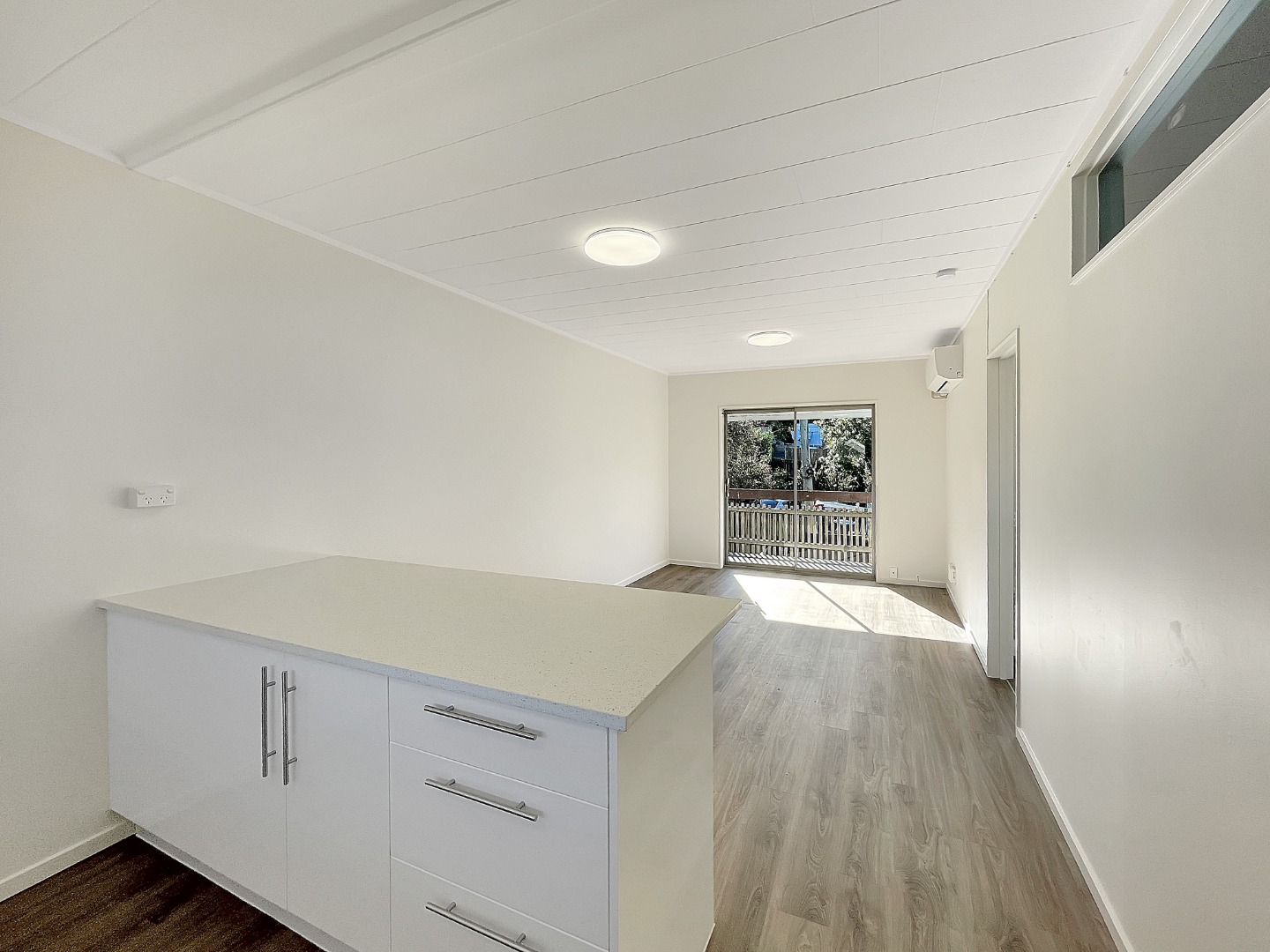 Mt Albert - 2 Bedroom, 1 Bathroom photo