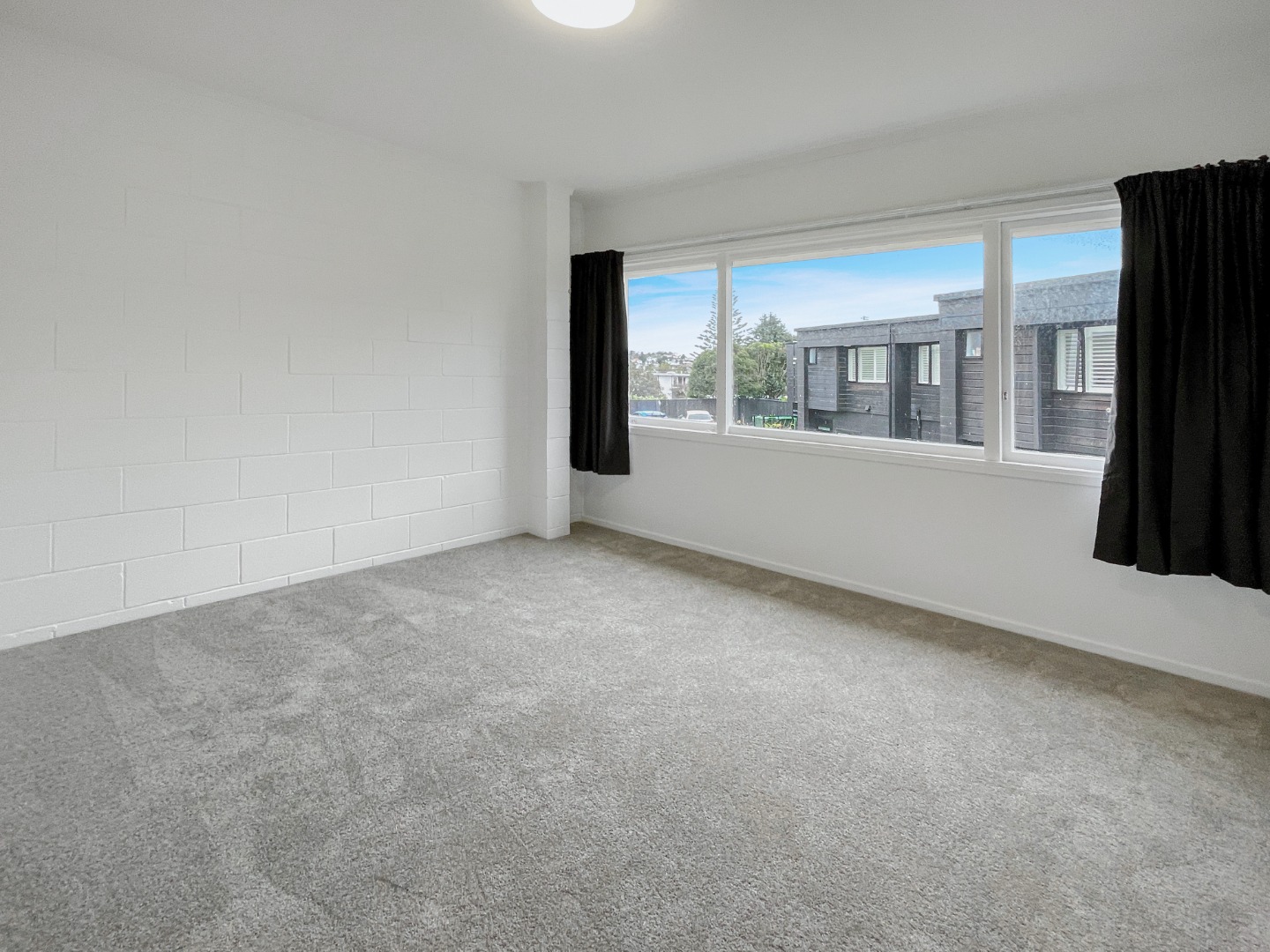 Ellerslie - 2 Bedroom, 1 Bathroom photo