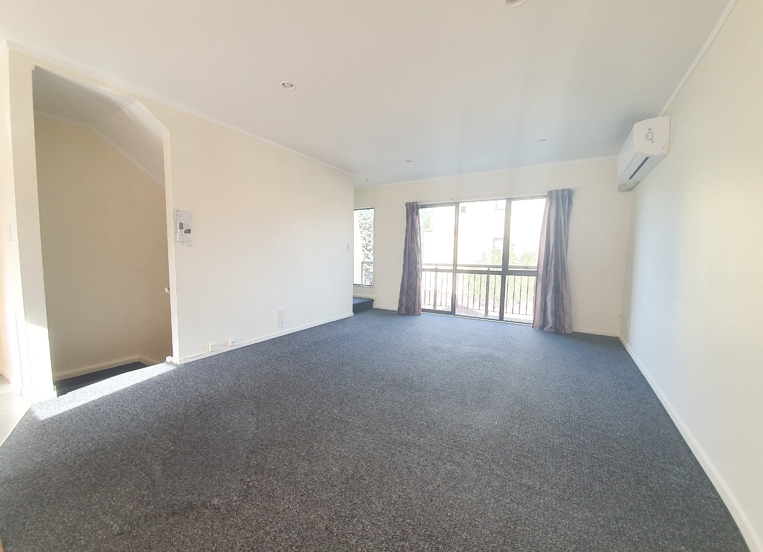 New Lynn - 3 Bedroom Townhouse  photo