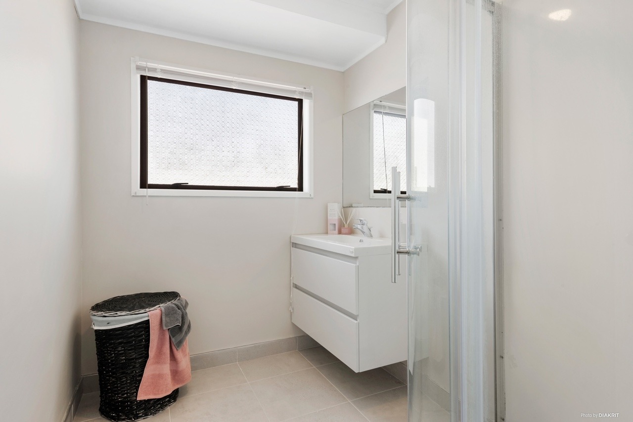 Totara Vale, 3bedroom  photo