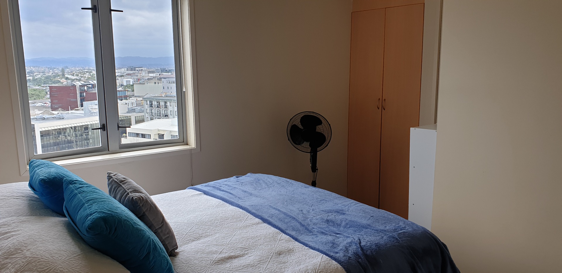PENTHOUSE - 2 Bedrooms, Unfurnished, CAR PARK Included photo