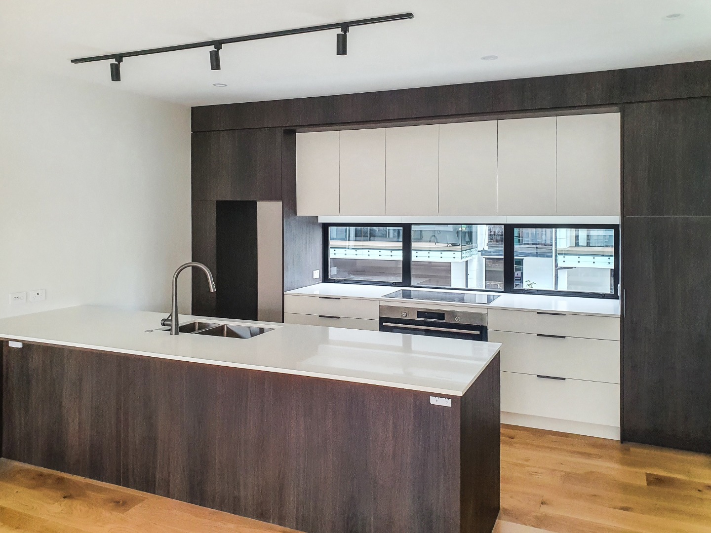 Howick - Executive Modern Townhouse - New Build photo