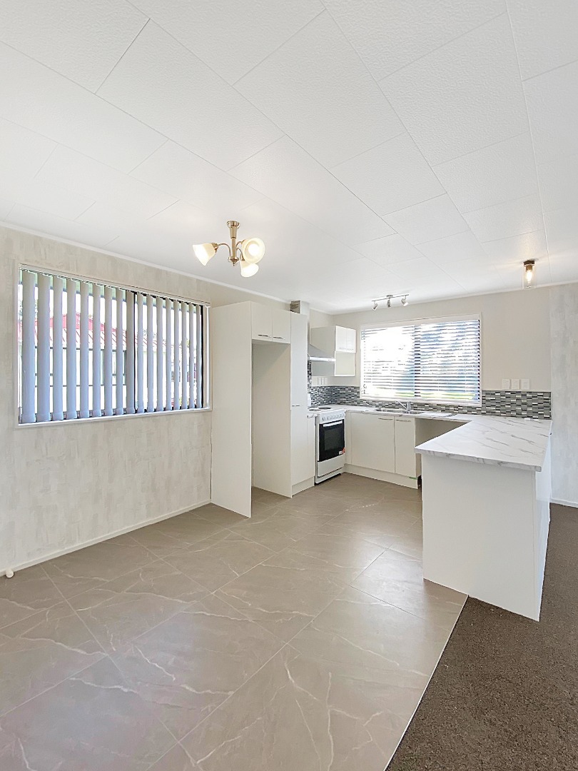 Glen Eden Family Home! photo