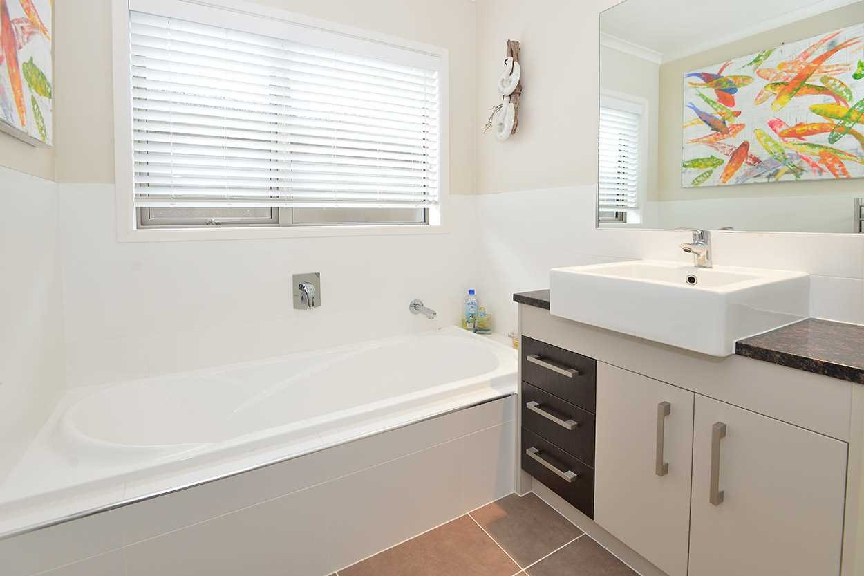 ONE LEVEL LIVING AT IT'S BEST- MILLWATER 4 BEDROOM! photo