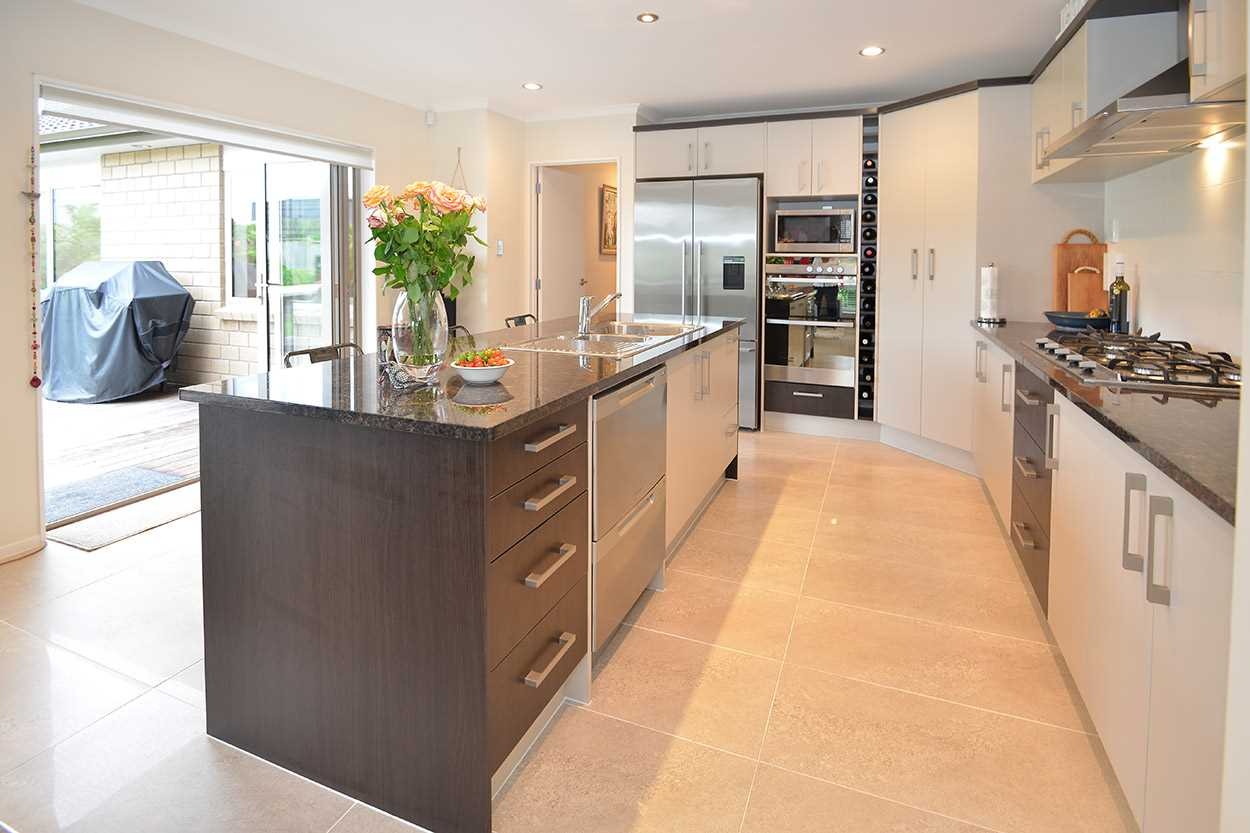 ONE LEVEL LIVING AT IT'S BEST- MILLWATER 4 BEDROOM! photo