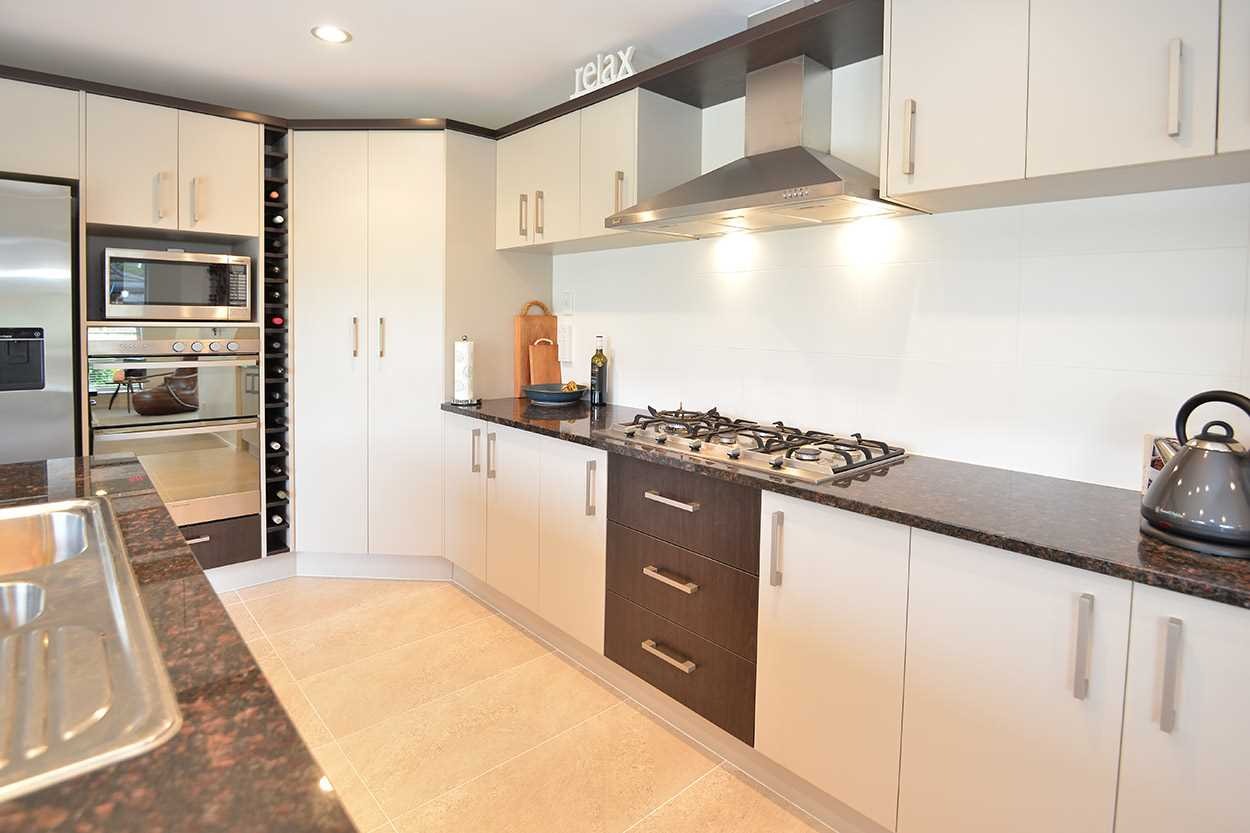 ONE LEVEL LIVING AT IT'S BEST- MILLWATER 4 BEDROOM! photo