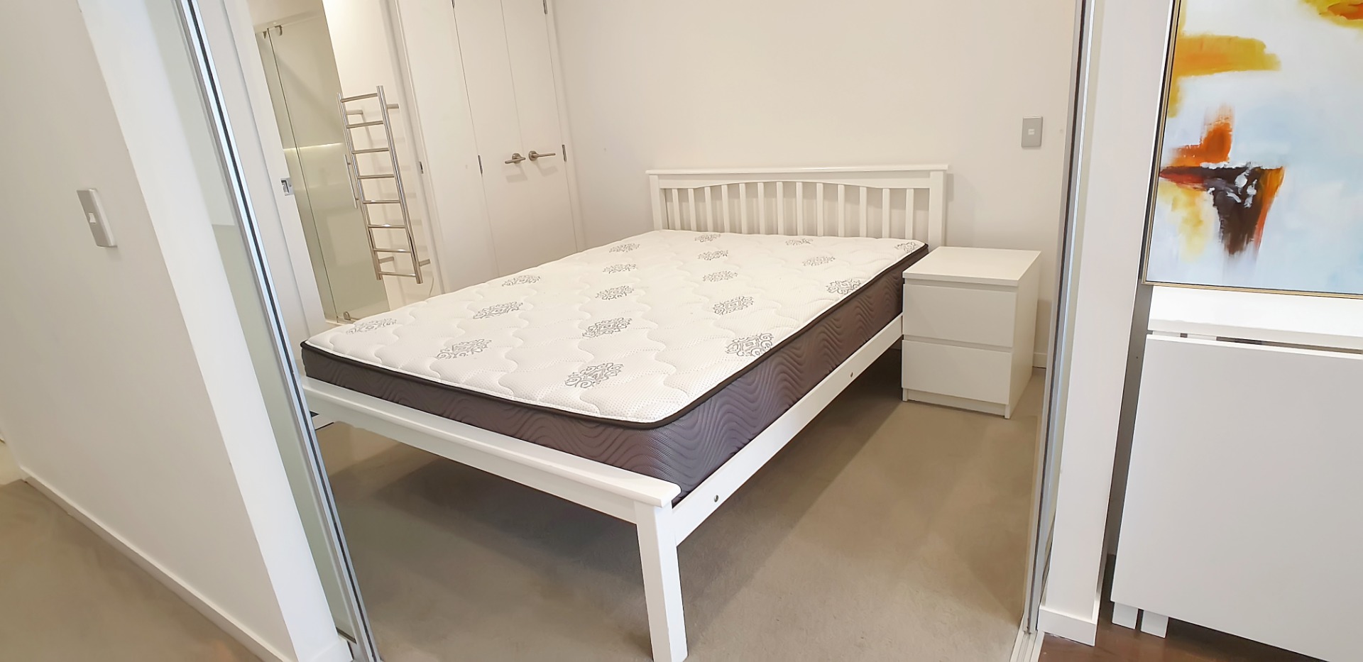 City Centre - 1 Bedroom Apartment photo
