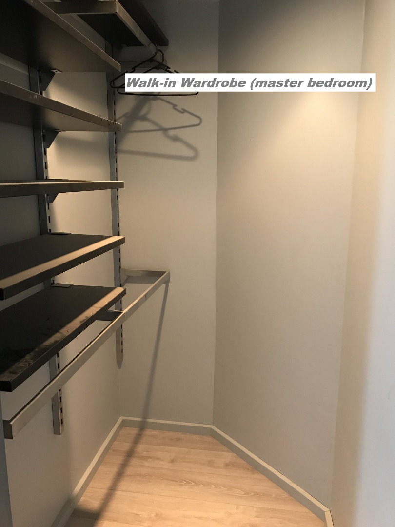 Character 3-level property in CBD photo