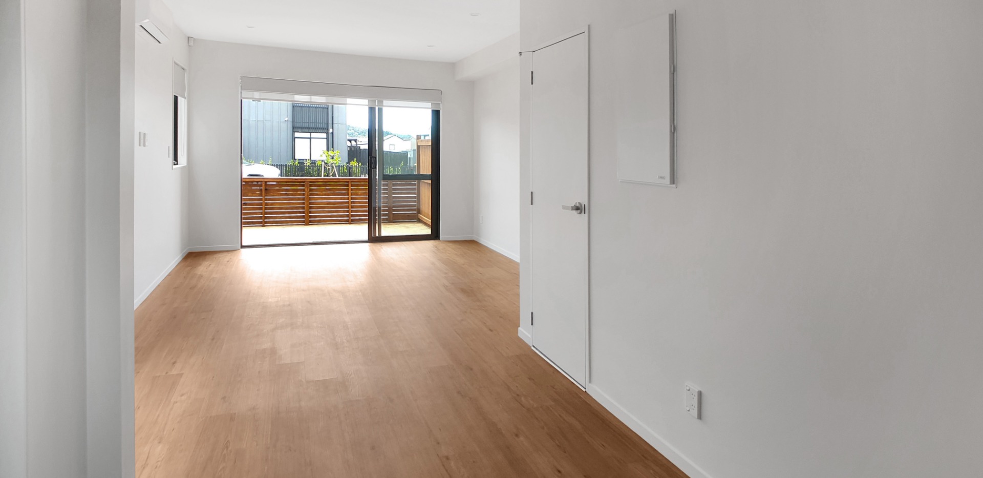 HOBSONVILLE -  Terrace House  photo