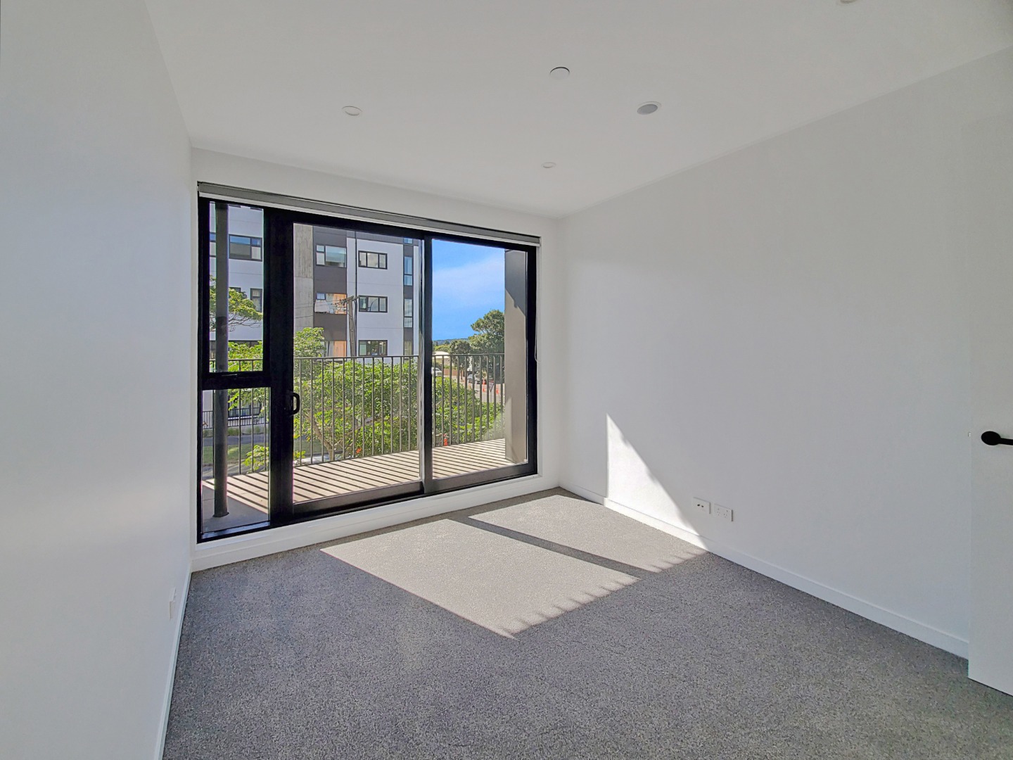 Lovely one bedroom apartment photo