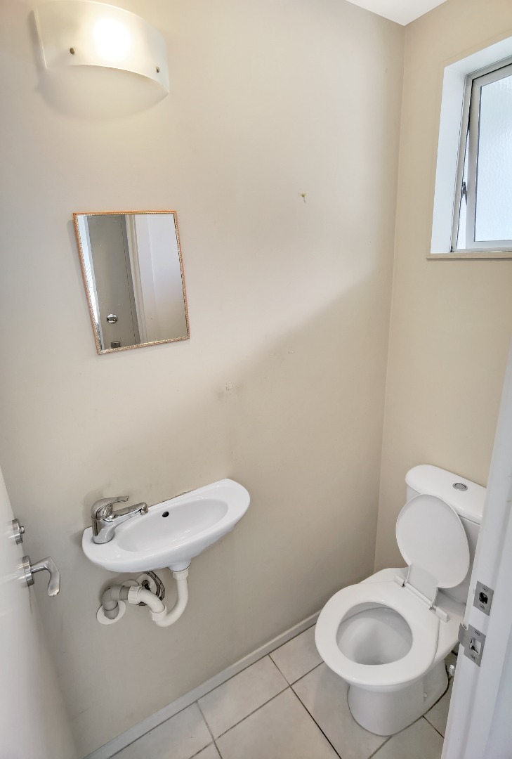East Tamaki - The 2 bedrooms family home photo