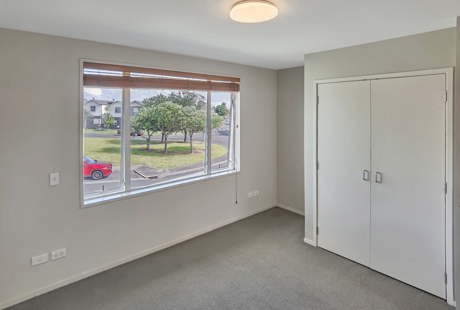 East Tamaki - The 2 bedrooms family home photo