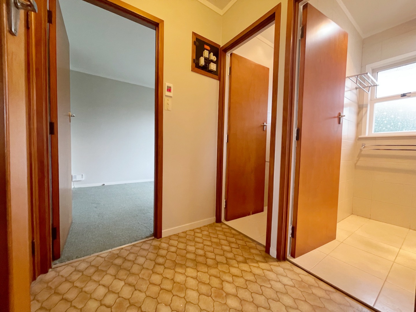 Cozy two bedroom unit in Mount Roskill photo