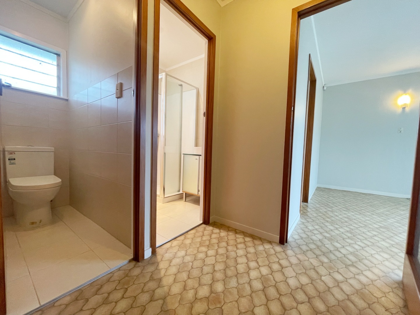 Cozy two bedroom unit in Mount Roskill photo