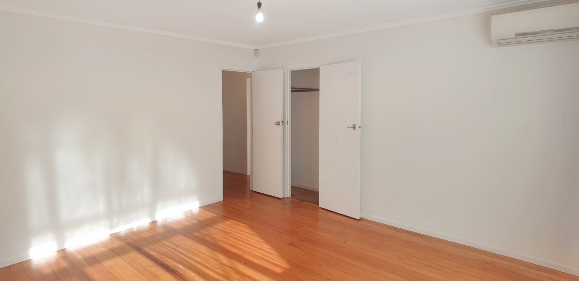 2 LARGE bdrms - Water Included photo