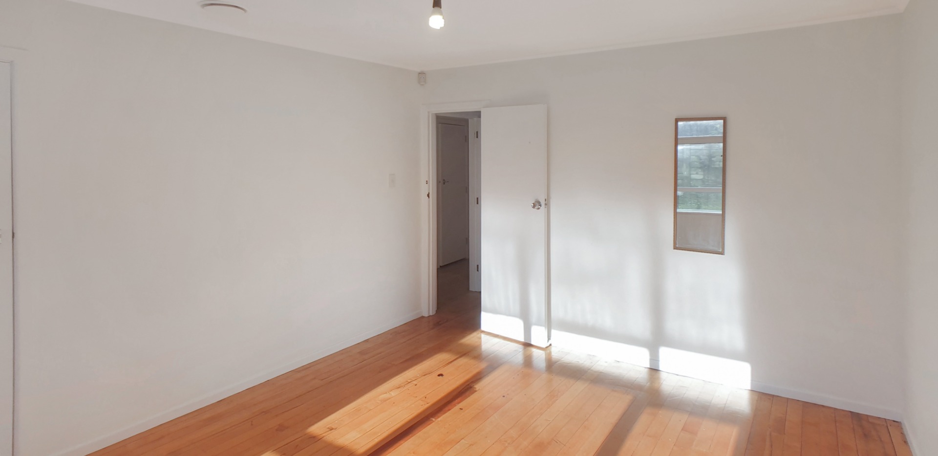 2 LARGE bdrms - Water Included photo