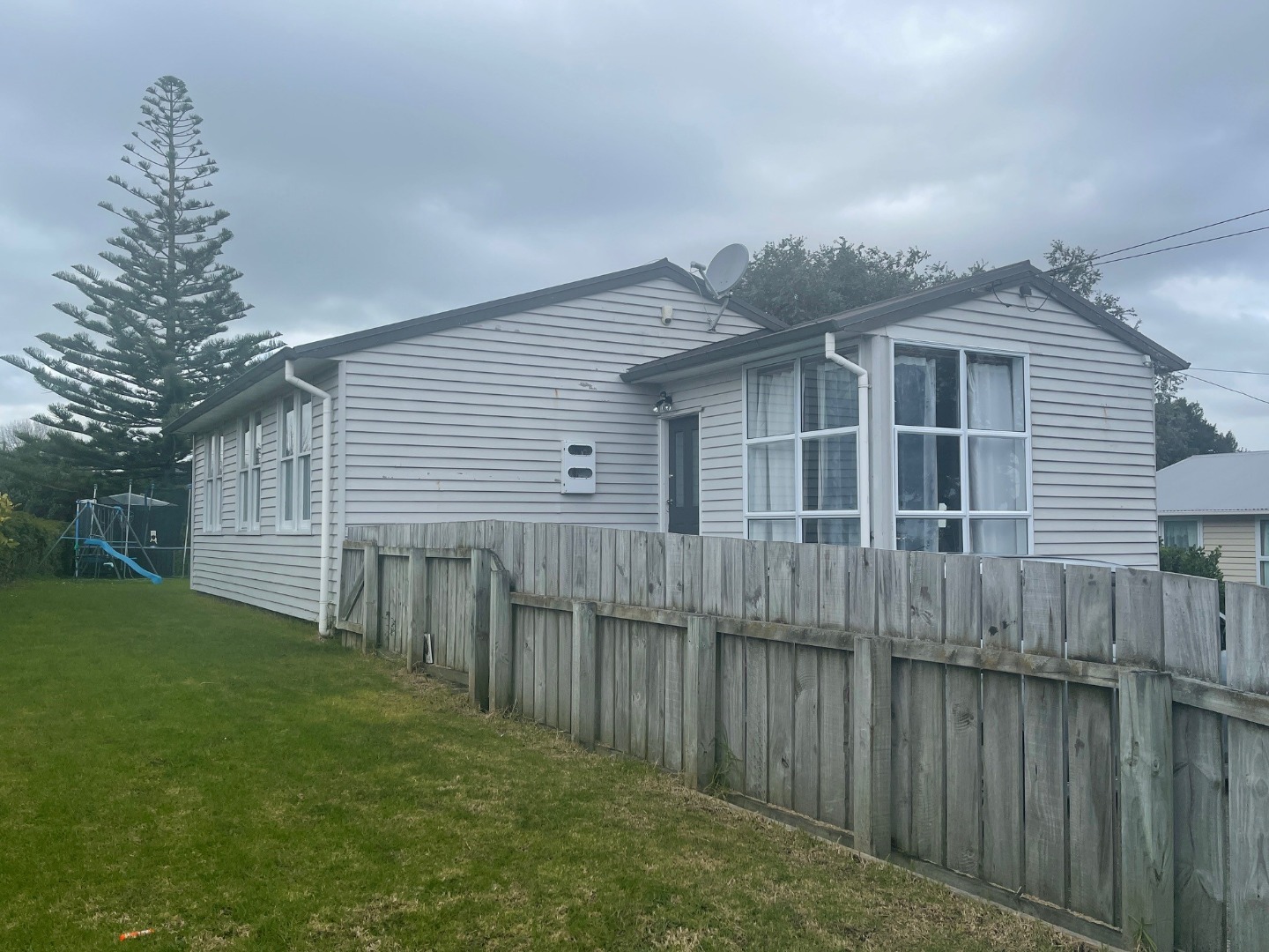 Glen Innes, RENTED  photo